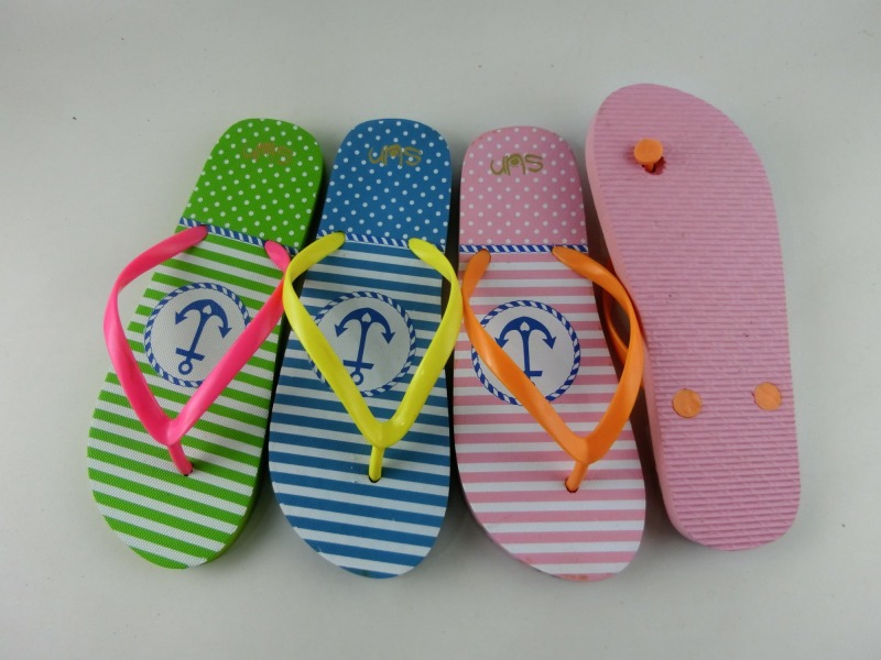 Customized Wholesale Beach Flipflops slippers Women Flip Flops