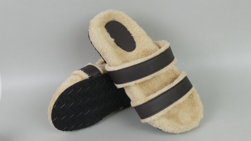 Warm new PU fur slippers