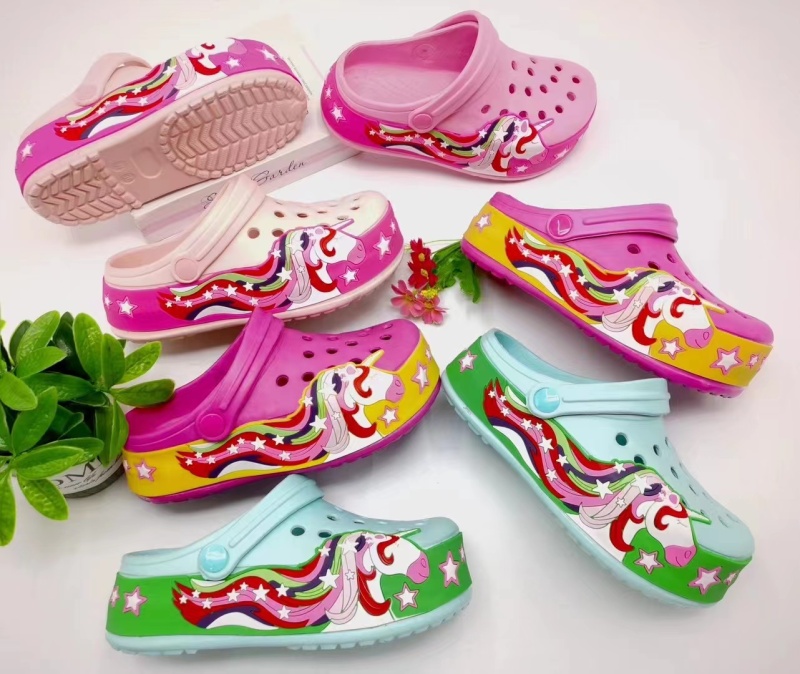 NEW Unisex kids PVC patch Clog