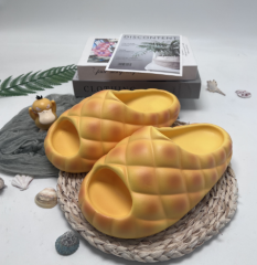 Wholesale Pineapple Summer Comfy Cushioned Thick Sole Slippers