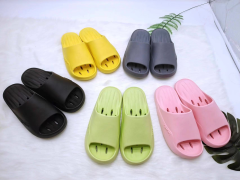 Summer Pillow Cloud Slides Indoor Outdoor Leakage Quick Drying Shower Slippers
