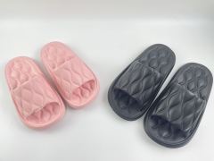 Best-Selling Anti-slip Cloud Cushion Slide Diamon Pattern with Soft and Thick Sole for Men and Women