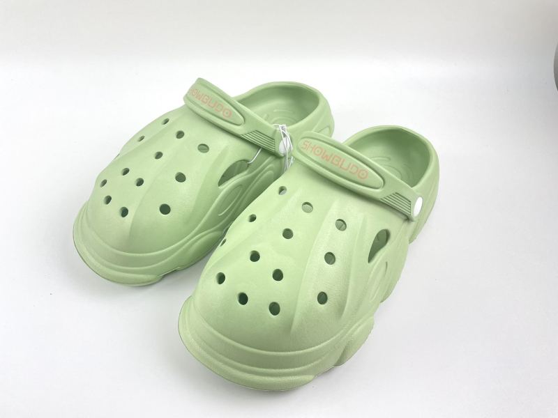 Newest ECO Odourless Premium Material Garden Clogs Slippers Slides Fashion Design with Soft Sole