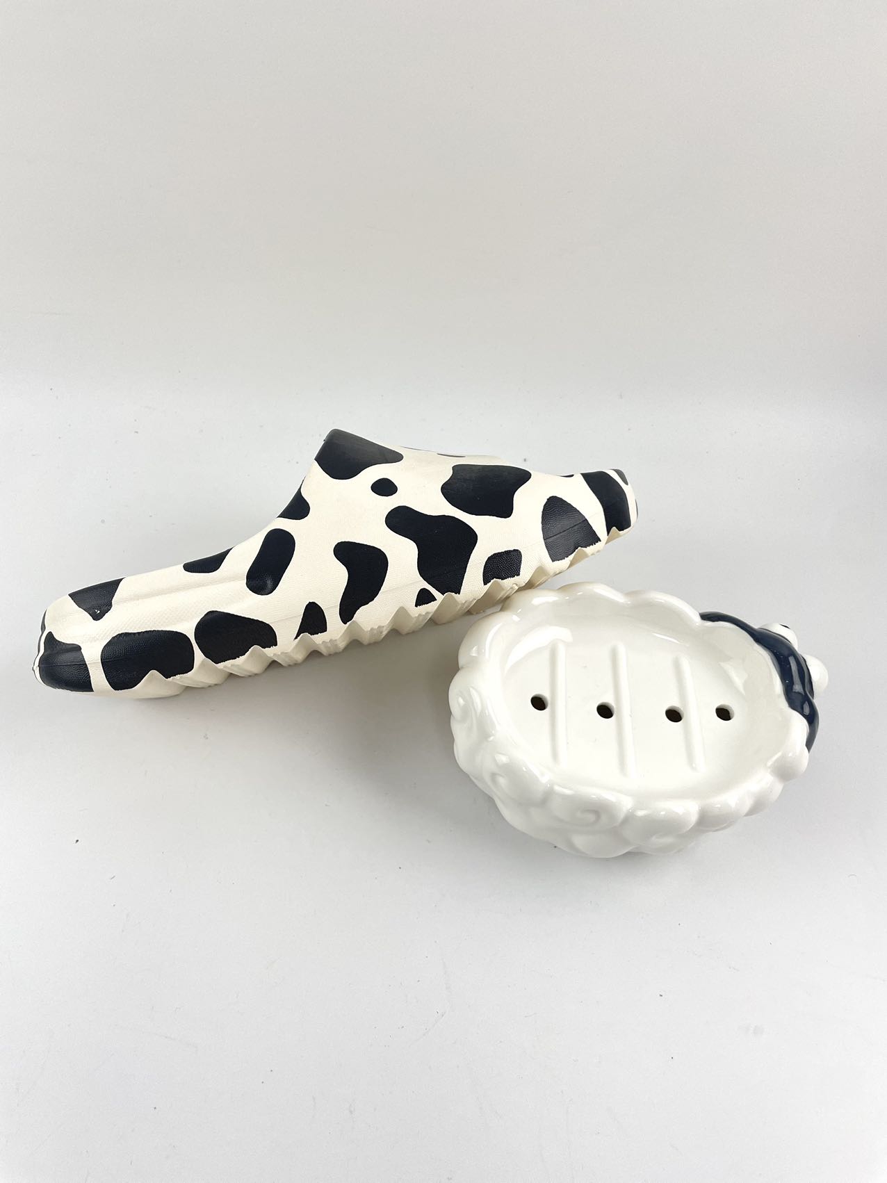 Black and White Cow Pattern Yeezy Style Slide Cow Slipper with Thick and Soft Sole For Men and Women