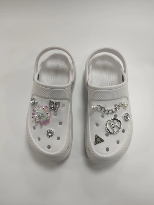 Shiny diamond thick sole women's garden shoes