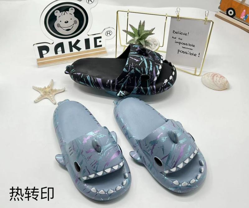 Shark Shape Printed Slippers Women Summer Lovely Indoor Outdoor Men Couples EVA Soft Slippers