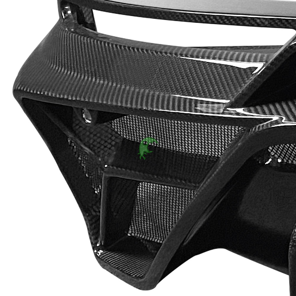 Mansory Style Half Dry Carbon Fiber Rear Bumper For Lamborghini URUS 2018-2020