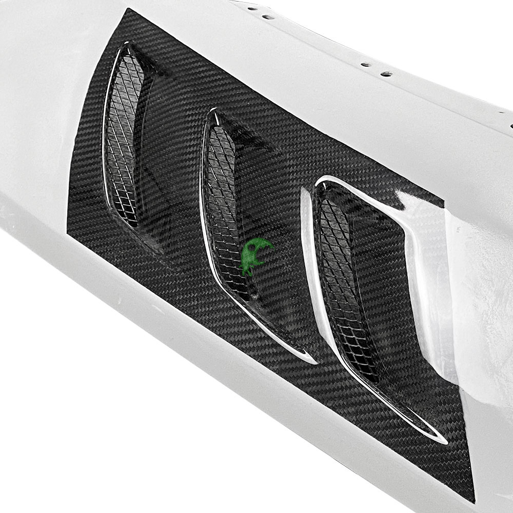 Mansory Style Half Dry Carbon Fiber Fender For Lamborghini URUS 2018-2020