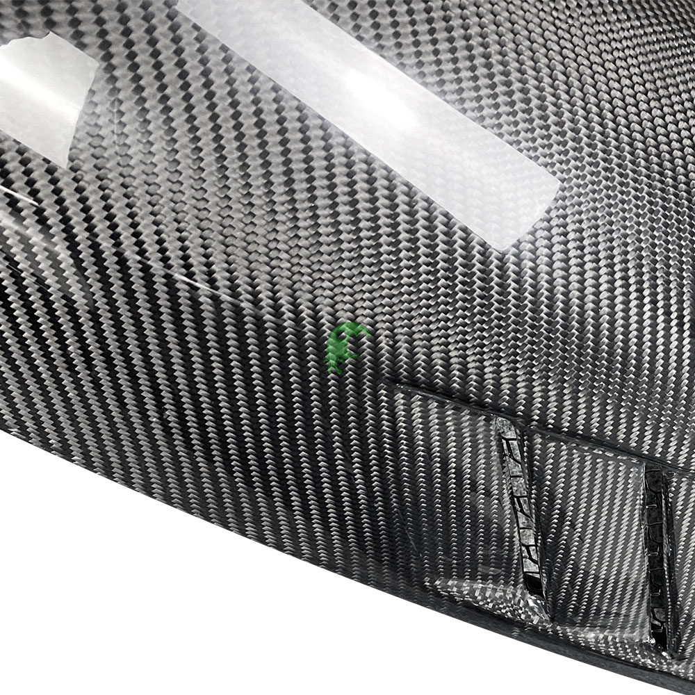 Vents Style Dry Carbon Fiber Fenders For Lamborghini Aventador LP700-4 2011-2015