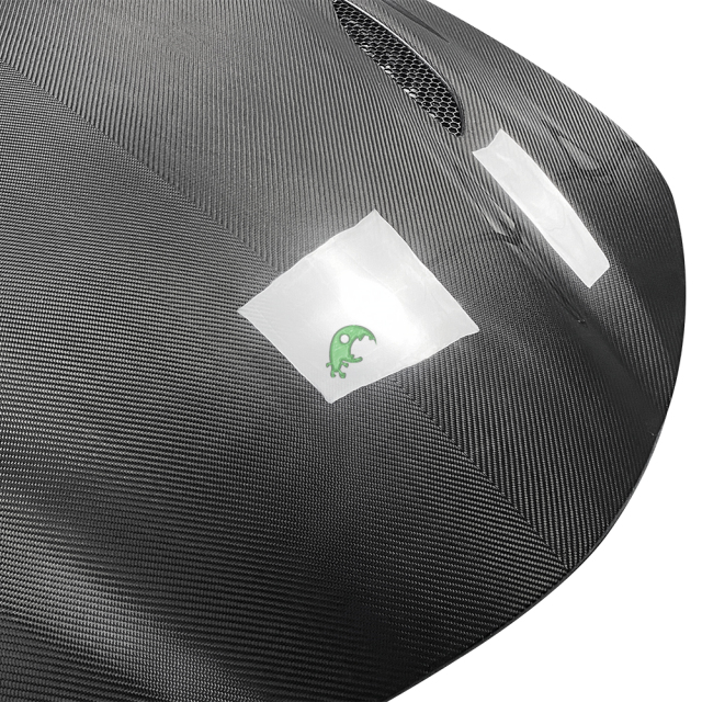 Quadrifoglio Style Dry Carbon Fiber Hood For Alfa Rome Quadrifoglio Giulia 2016-2018