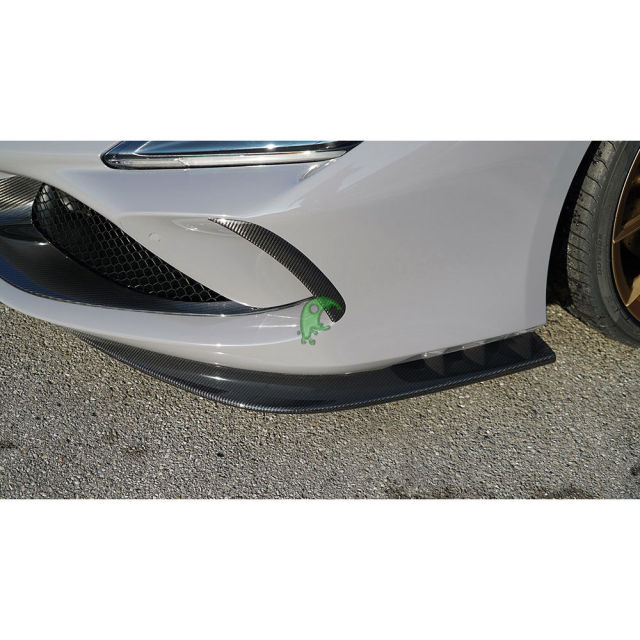 Novitec Style Dry Carbon Fiber Front Lip Bumper Trim Cover For Ferrari F8 2020-2022