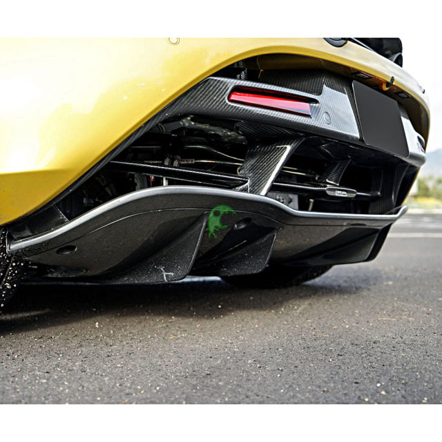 OEM Style Dry Carbon Fiber Rear Bumper For Mclaren 720S 2015-2017