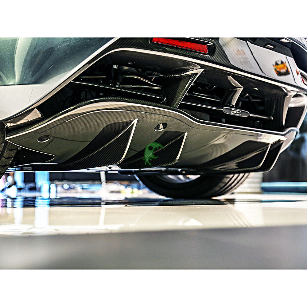 OEM Style Dry Carbon Fiber Rear Bumper For Mclaren 720S 2015-2017