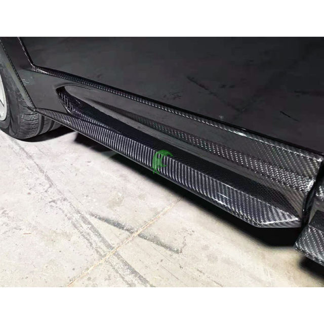 Mansory Style Dry Carbon Fiber Body Kit For Maserati Levante 2016-2018