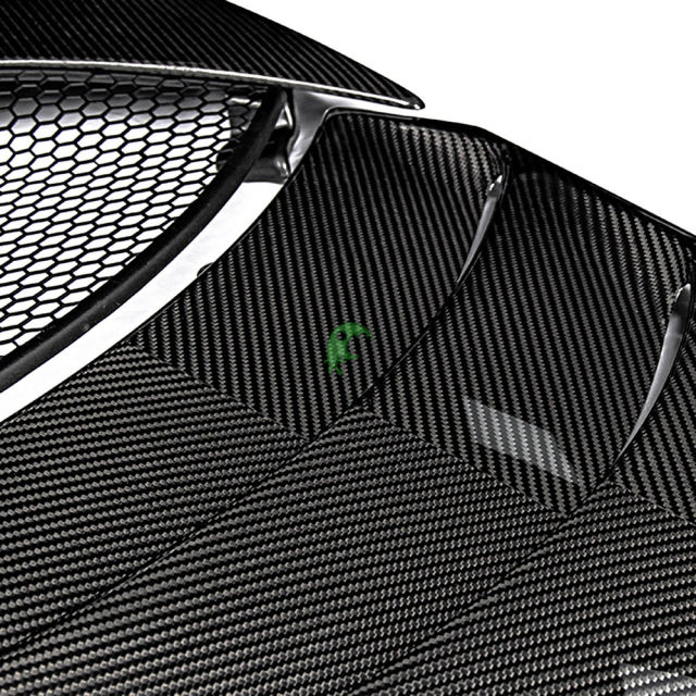OEM Style Dry Carbon Fiber Engine Compartment Cover 1 For Mclaren 720S 2015-2017