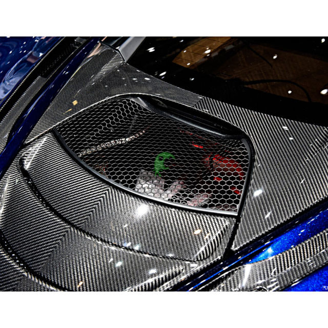 OEM Style Dry Carbon Fiber Engine Compartment Cover 1 For Mclaren 720S 2015-2017