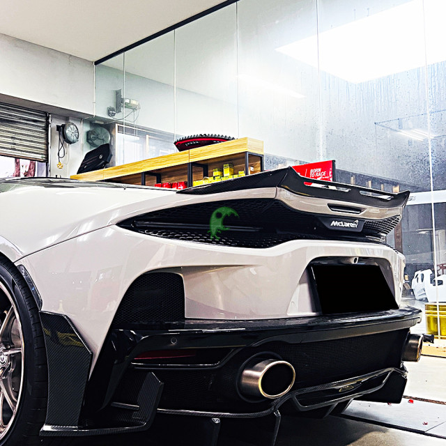 Dry Carbon Fiber Rear Spoiler For Mclaren GT