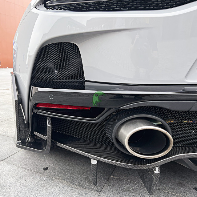Dry Carbon Fiber Rear Diffuser For Mclaren GT
