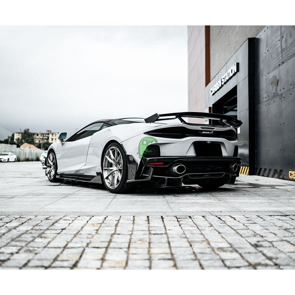 Dry Carbon Fiber Side Skirt For Mclaren GT