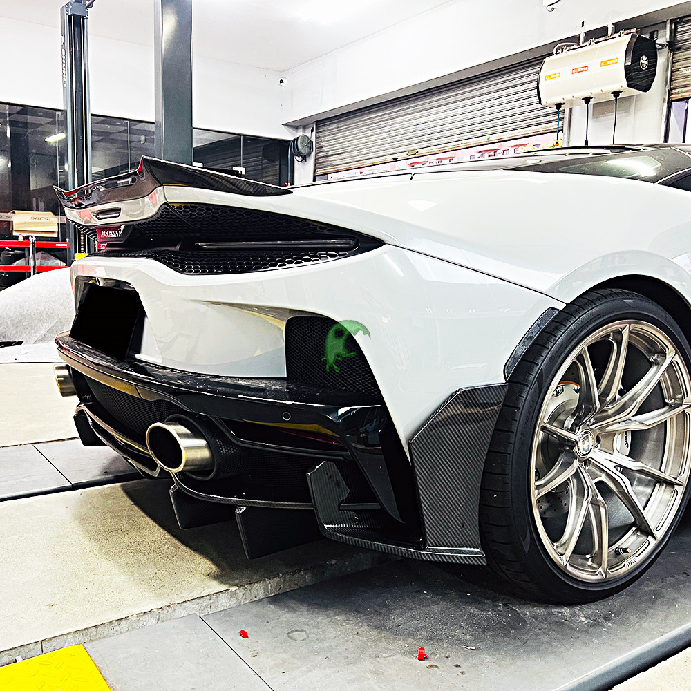 Dry Carbon Fiber Rear Spoiler For Mclaren GT