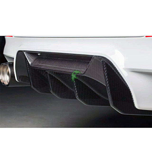 MP Style Dry Carbon Fiber Rear Diffuser For BMW 5 Series F90 M5 2017-2019