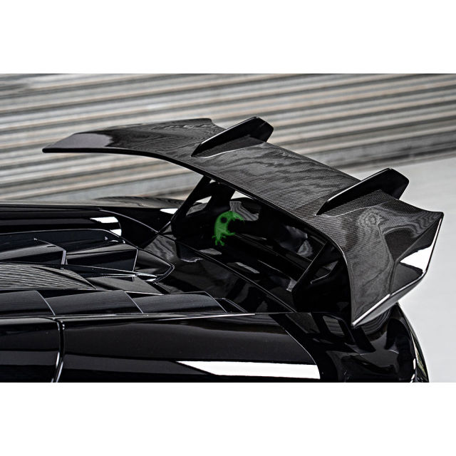 Paktechz Style Dry Carbon Fiber Rear Spoiler for Lamborghini Huracan EVO