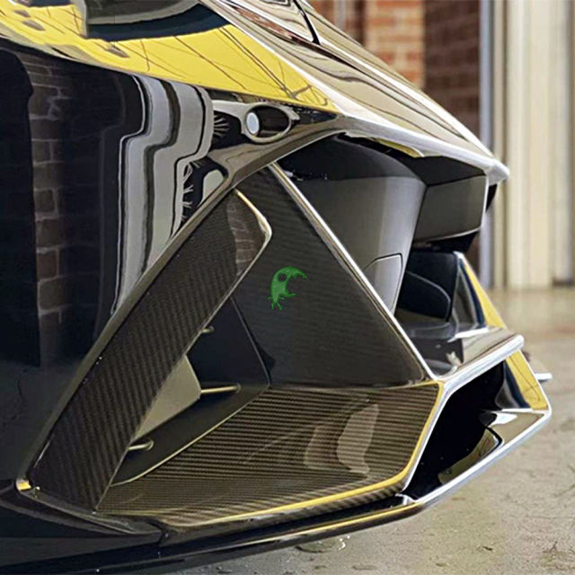 Novitec Style Dry Carbon Fiber Front Lip (5 pcs) For Lamborghini Huracan EVO 2019-2020