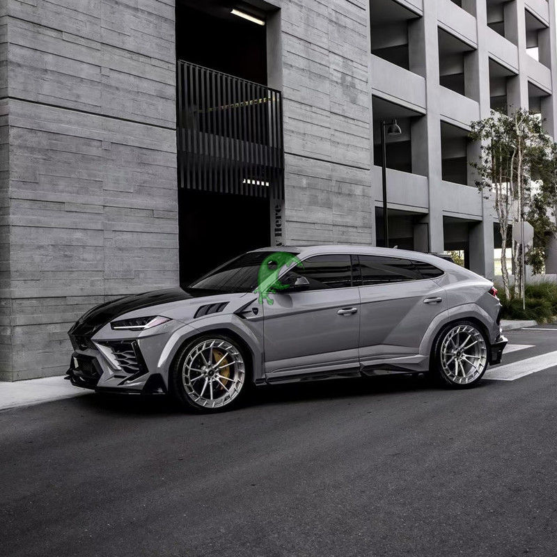 Mansory Style Half Dry Carbon Fiber (Plane Weave) Front Fender For Lamborghini URUS 2018-2020