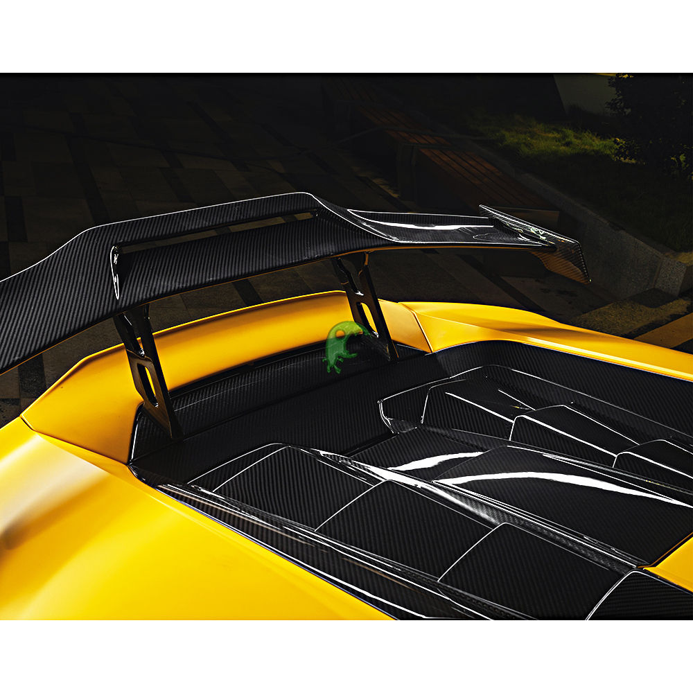 OEM Style Dry Carbon Fiber Rear Engine Hood Cover For Lamborghini Huracan EVO Spyder 2019-2020