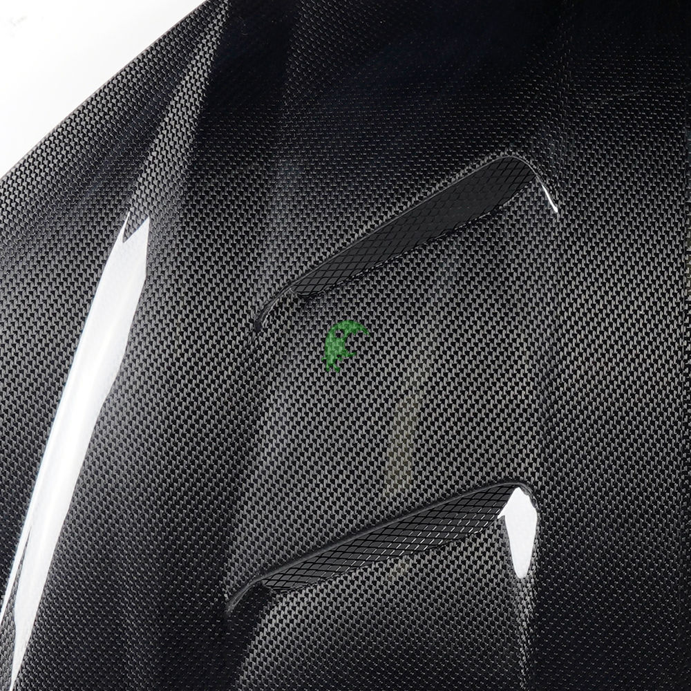 Mansory Style Dry Carbon Fiber (Plane Weave) Engine Hood Bonnet For Lamborghini URUS 2018-2020