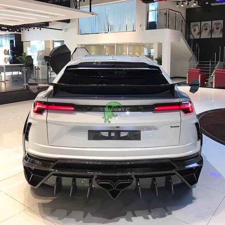 Mansory Style Dry Half Carbon Fiber Body Kit For Lamborghini URUS 2018-2020