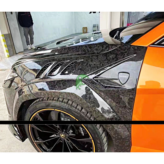 Mansory Style Dry Carbon Fiber Full Body Kit For Lamborghini URUS 2018-2020