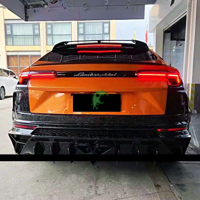 Mansory Style Dry Carbon Fiber Full Body Kit For Lamborghini URUS 2018-2020