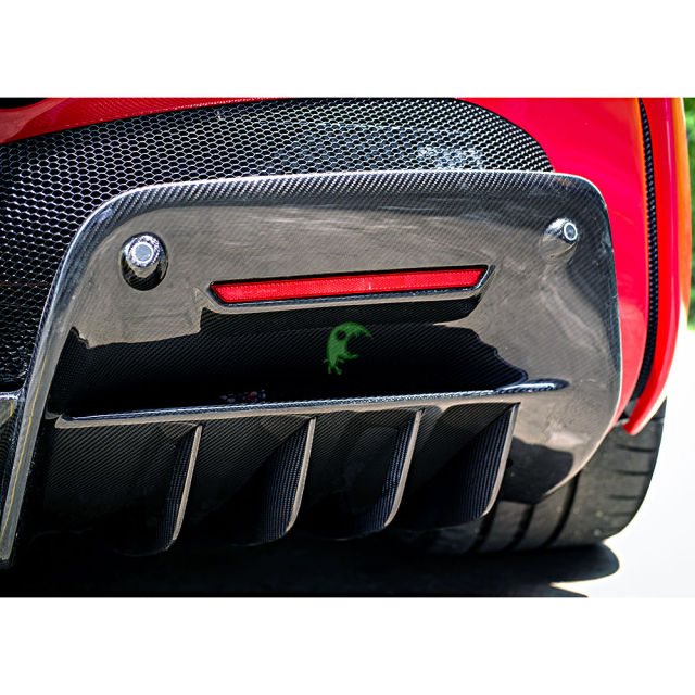 OEM Style Dry Carbon Fiber Rear Diffuser For Ferrari SF90
