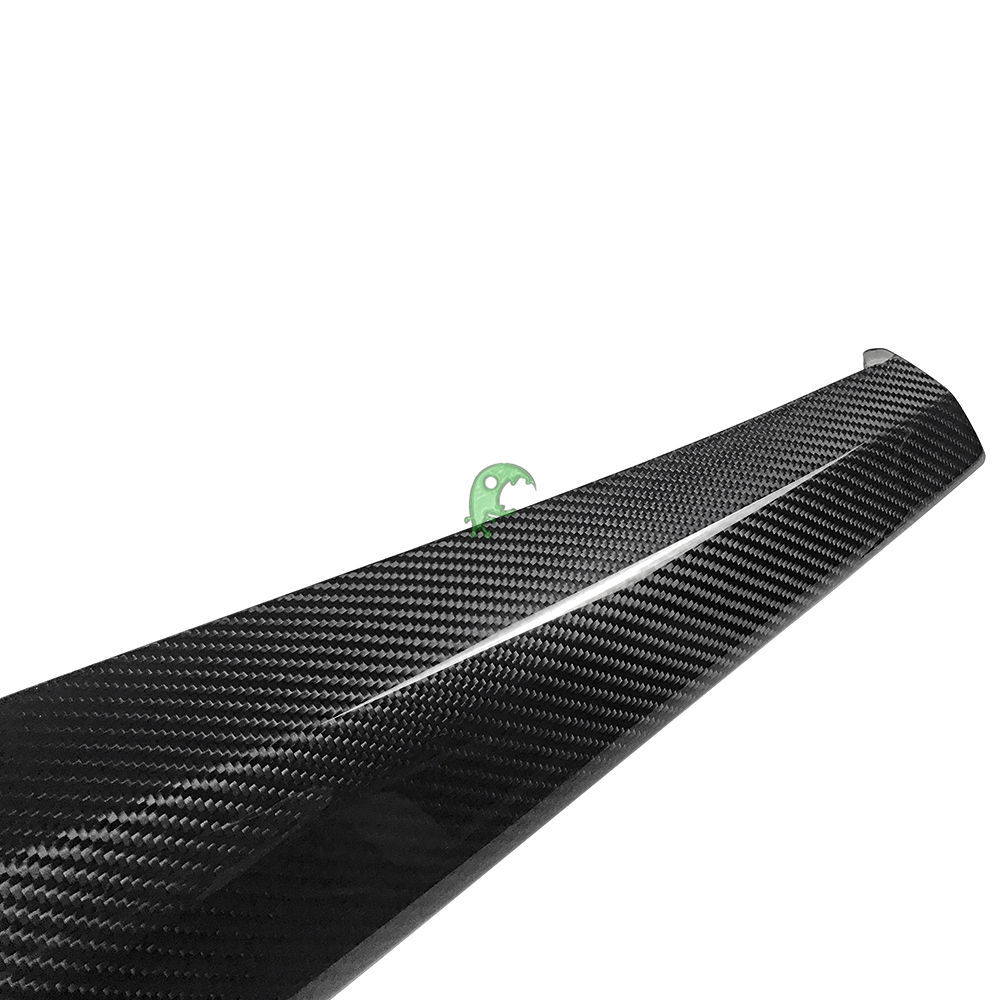 Novitec Style Dry Carbon Fiber Side Skirt For Ferrari 488 GTB Spider 2015-2018