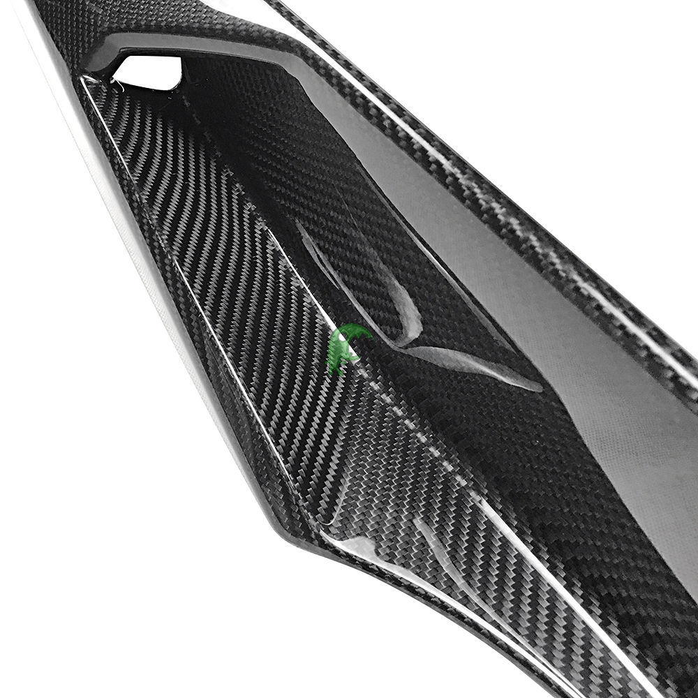 Novitec Style Dry Carbon Fiber Side Skirt For Ferrari 488 GTB Spider 2015-2018