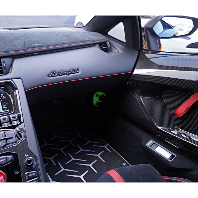 SVJ Style Dry Carbon Fiber Inner Door Panels For Aventador LP700-4 LP720 LP750