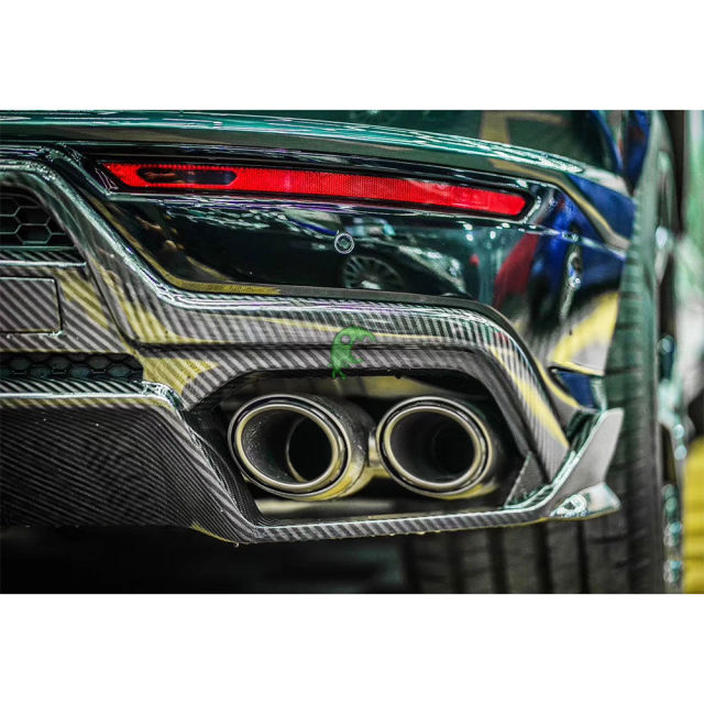 TopCar Style Dry Carbon Fiber Body Kit For Lamborghini URUS 2018-2020
