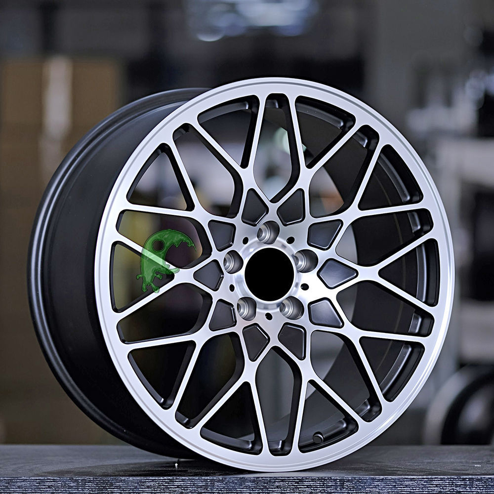 [Customization] Bespoke Forged Wheel