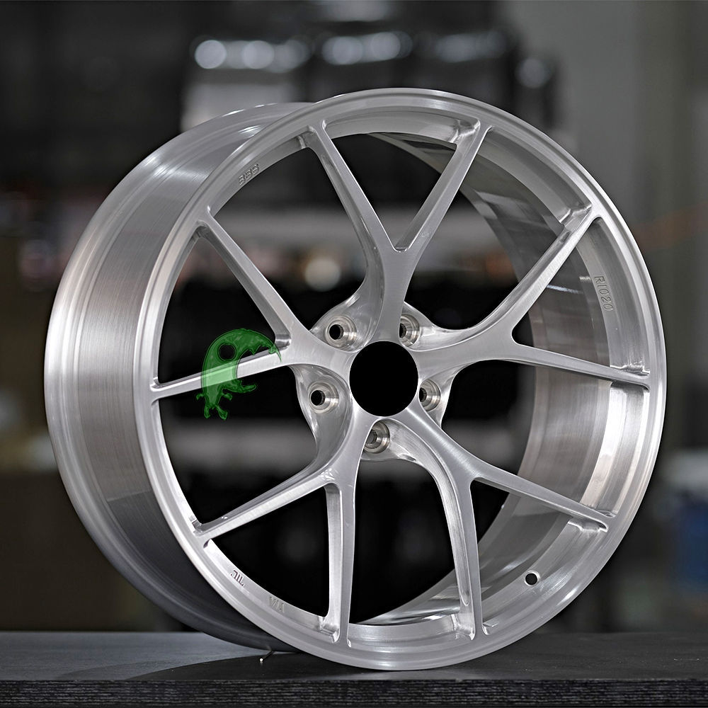 BBS Style Forged Wheel 1 Piece Design Customization By T6061-T6 Aluminum Alloy