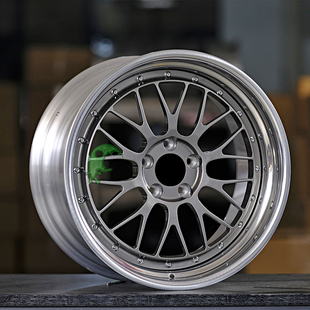 BBS Style Forged Wheel 2 Pieces Design Customization By T6061-T6 Aluminum Alloy