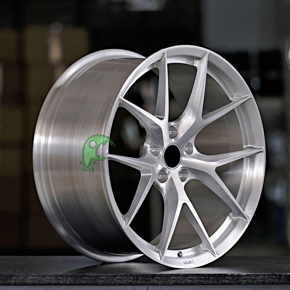 HRE Style Forged Wheel 1 Piece Design Customization By T6061-T6 Aluminum Alloy