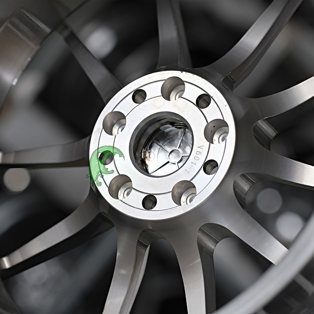 HRE Style Forged Wheel 1 Piece Design Customization By T6061-T6 Aluminum Alloy