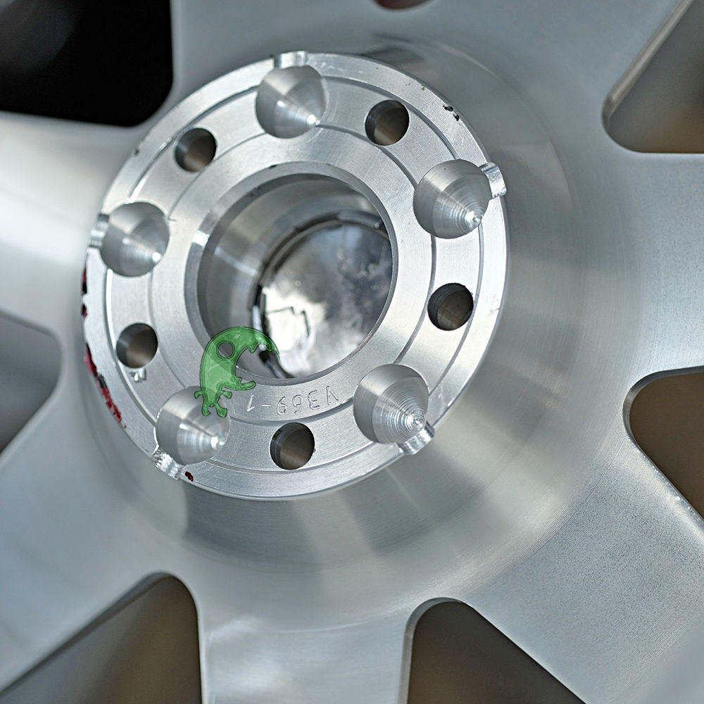 HRE Style Forged Wheel 1 Piece Design Customization By T6061-T6 Aluminum Alloy