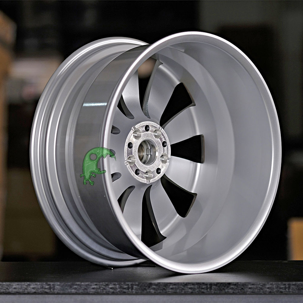 Bentley OEM Style Forged Wheel 1 Piece Design Customization By T6061-T6 Aluminum Alloy