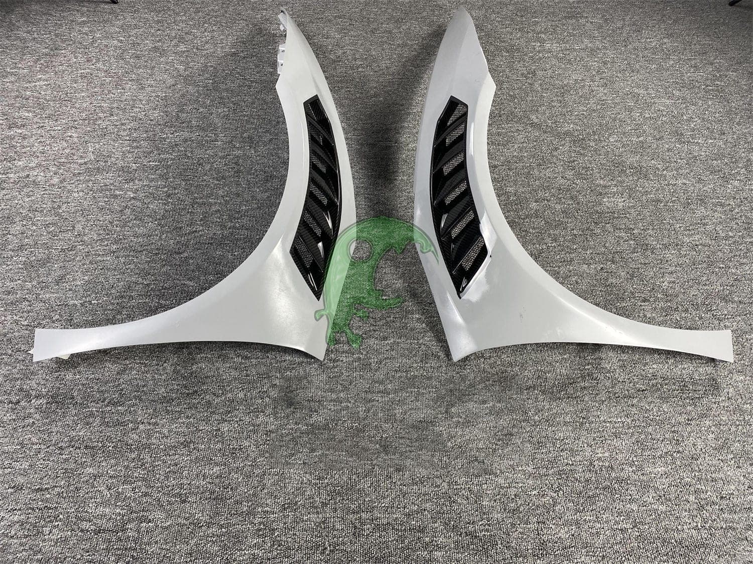 Vorsteiner Style Dry Carbon Fiber Front Fender for Lamborghini Huracan LP610-4/LP580