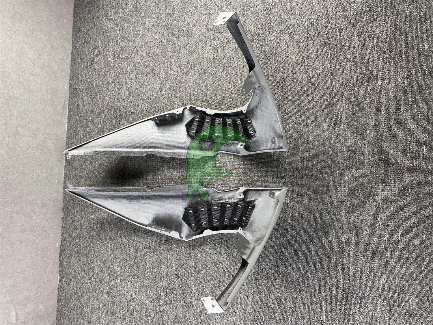 Vorsteiner Style Dry Carbon Fiber Front Fender for Lamborghini Huracan LP610-4/LP580