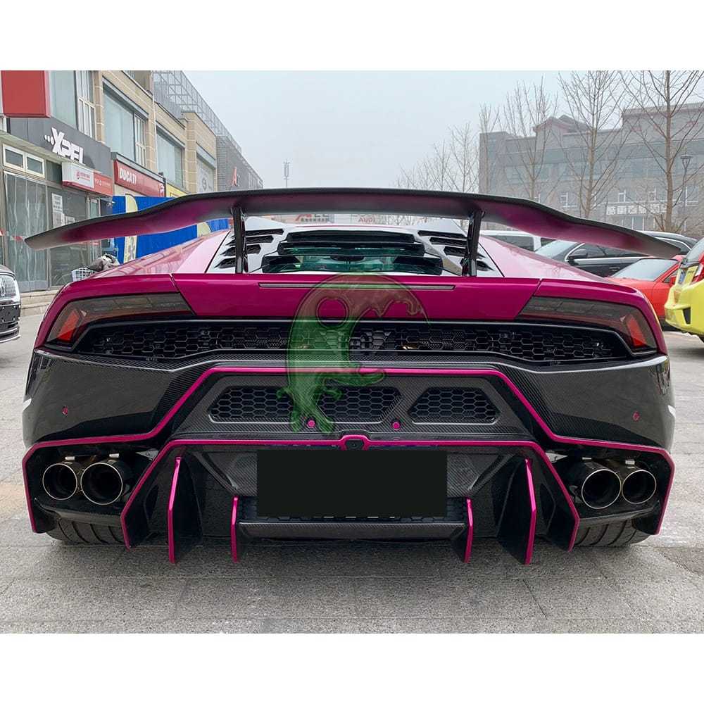 Dry Carbon Fiber Rear Bumper for Lamborghini Huracan LP610/LP580 - Vorsteiner Style