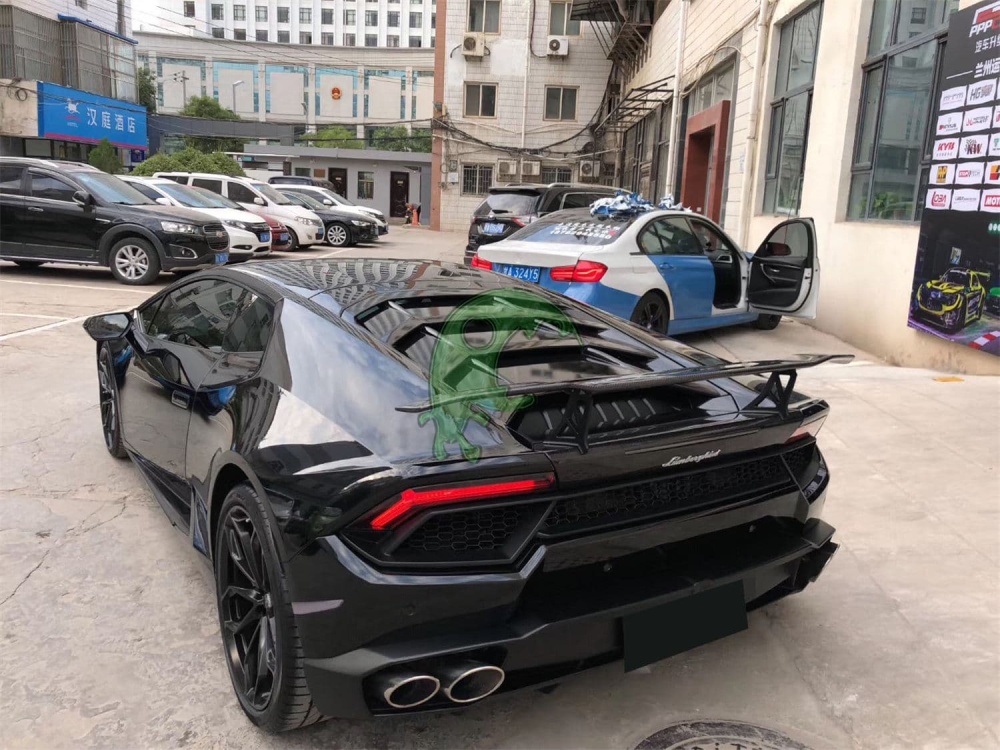 Forged Dry Carbon Fiber Rear GT Spoiler Wing for Lamborghini Huracan LP610/LP580 - Vorsteiner Style