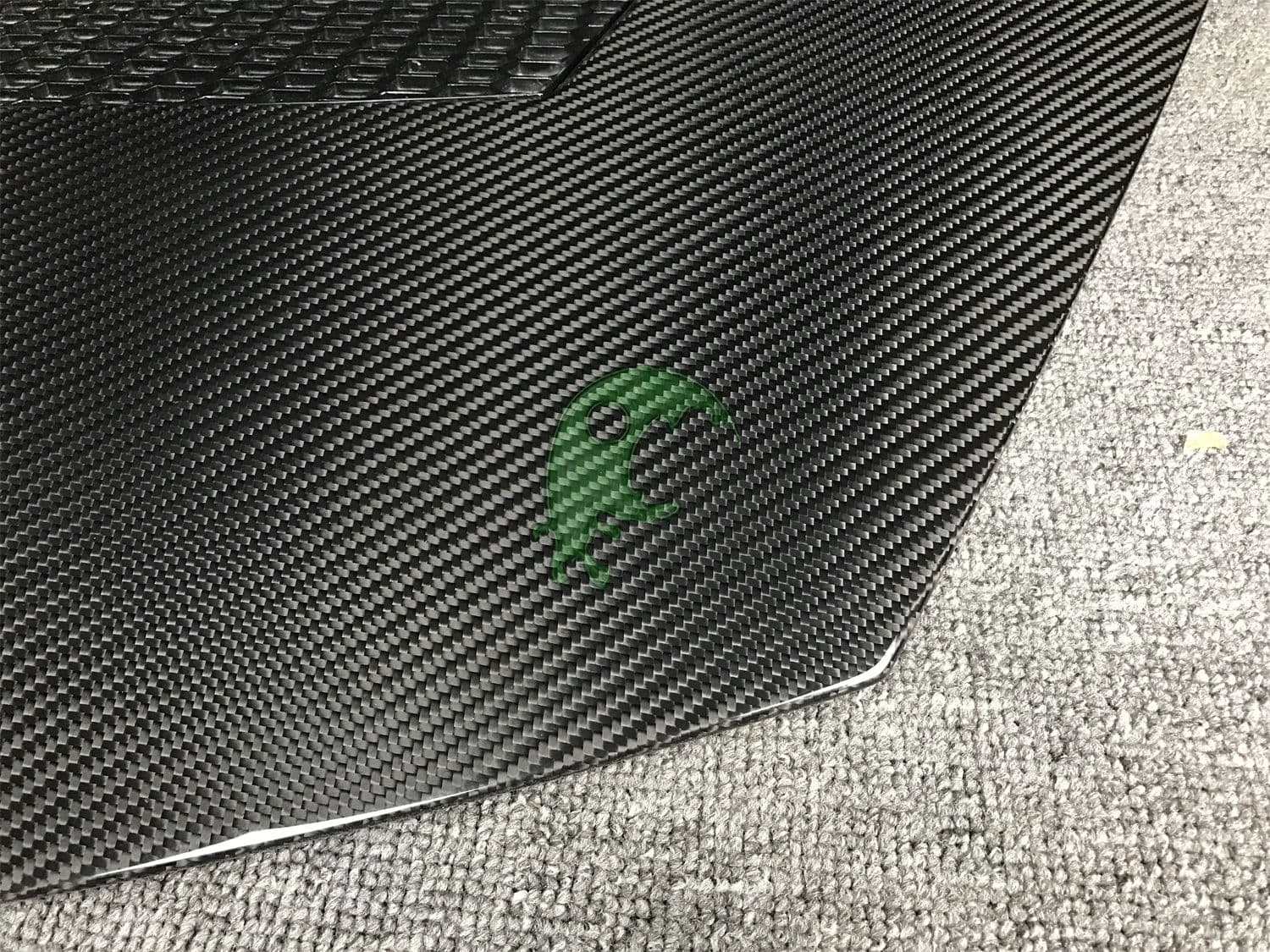 Dry Carbon Fiber Bonnet Hood for Lamborghini Huracan LP610/LP580 - LB Style